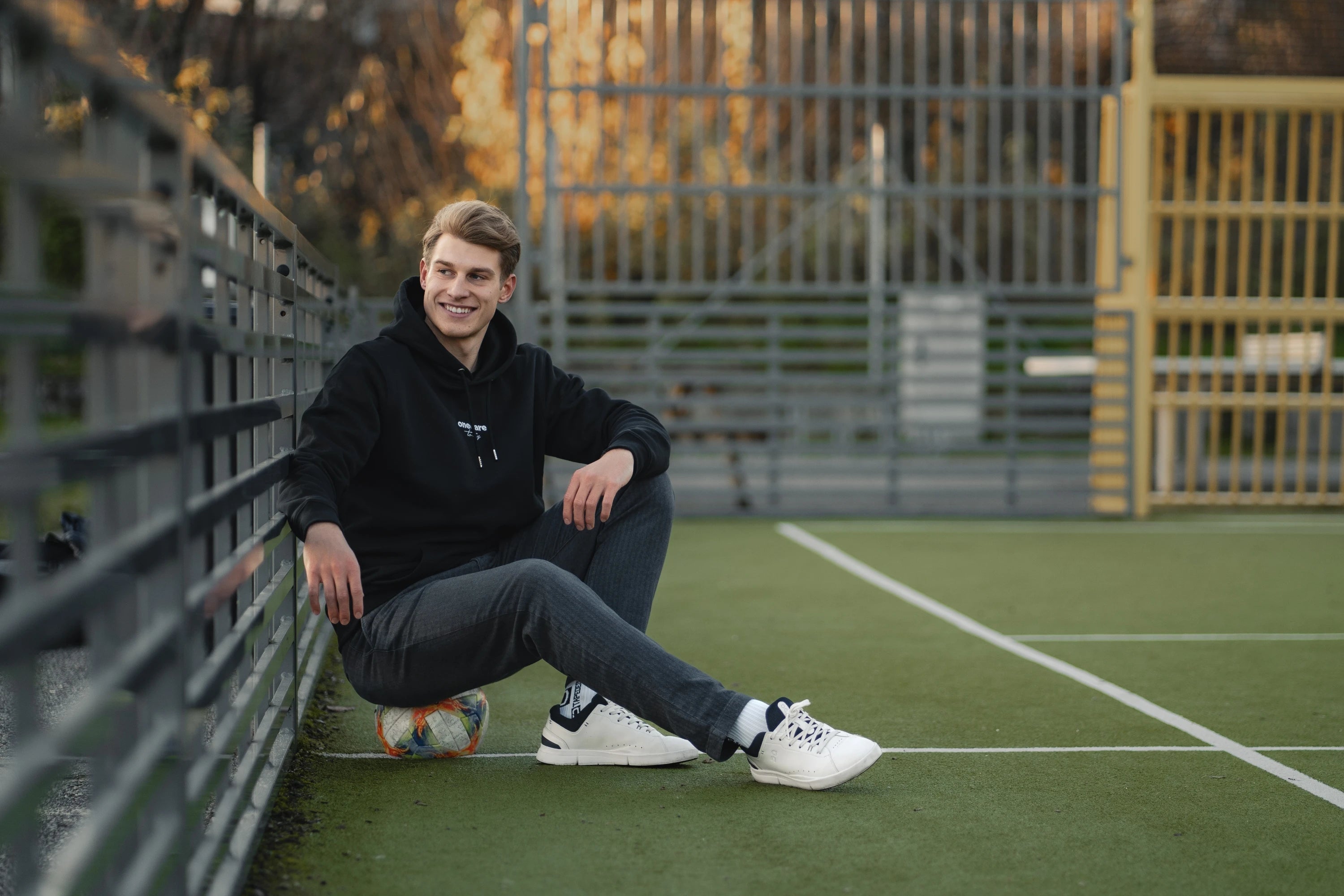 Portraitshooting mit LASK Linz Profifußballer Tobias Anselm